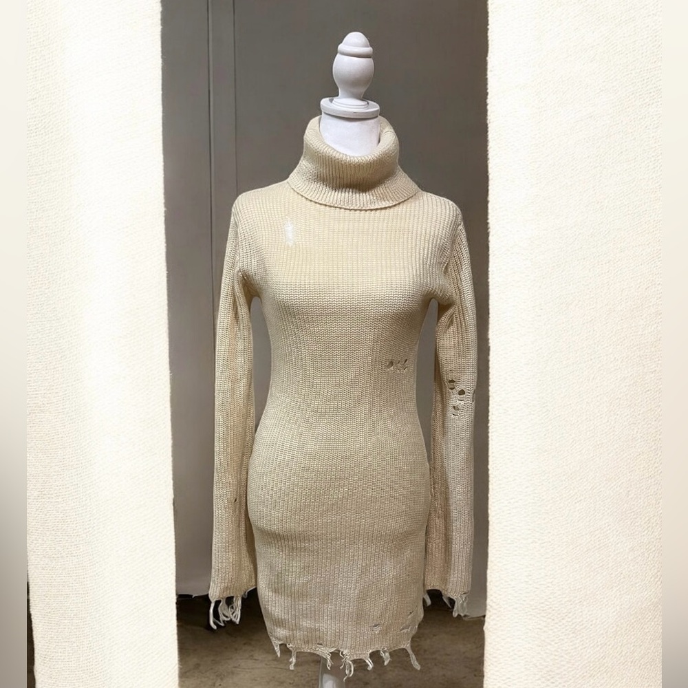 Arket Off-White Knit Sweater